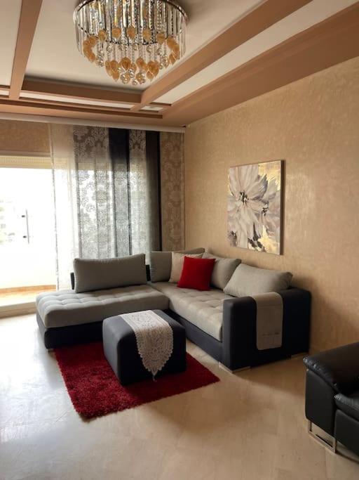 Big Luxury Apartment Near Airport Nouaceur Kültér fotó